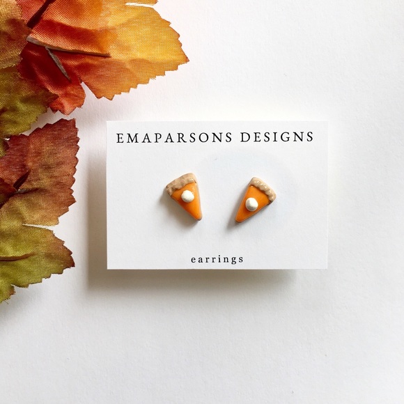 emaparsons designs Jewelry - Pumpkin Pie Earrings 🎃🍽